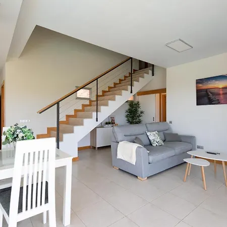Arcoiris - Renovated&private Pool